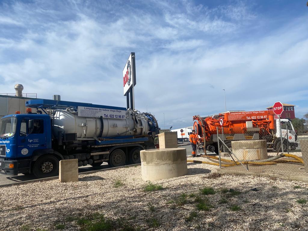 Echar sal por el desagüe: cuándo funciona y cuándo no 3 desatascos-elche